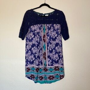 Anthropologie top Akemi + Kin lace floral tunic purple navy teal large
